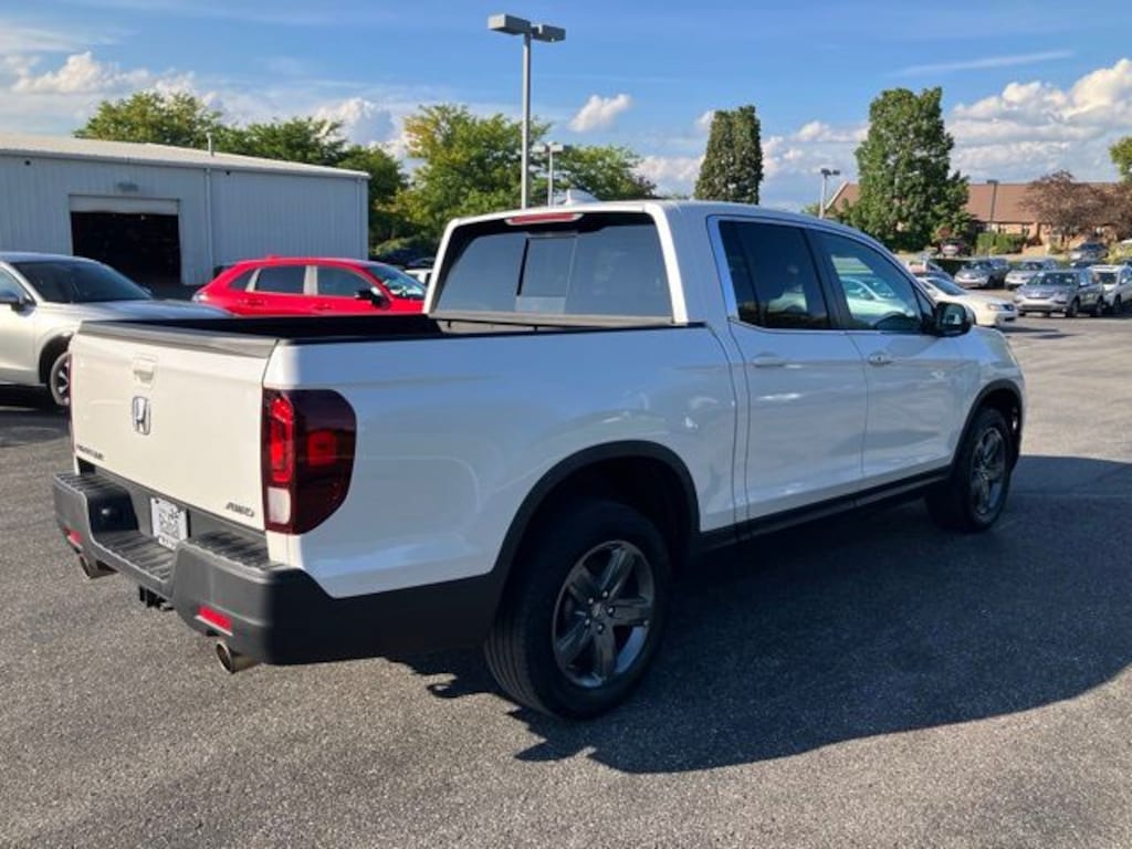 Certified 2023 Honda Ridgeline RTL Truck