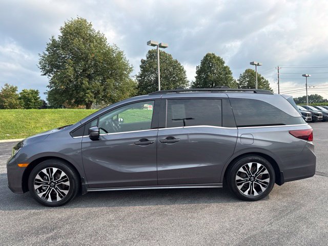 2025 Honda Odyssey Elite - Photo 18