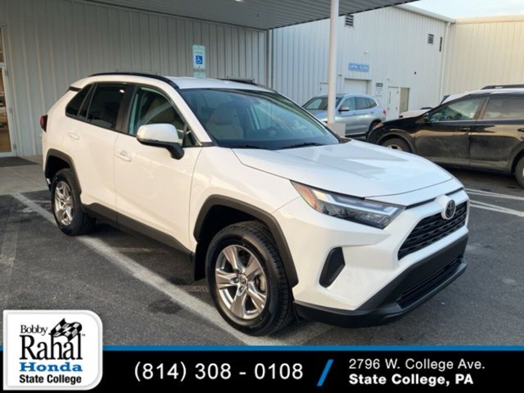 Used 2022 Toyota RAV4 XLE SUV