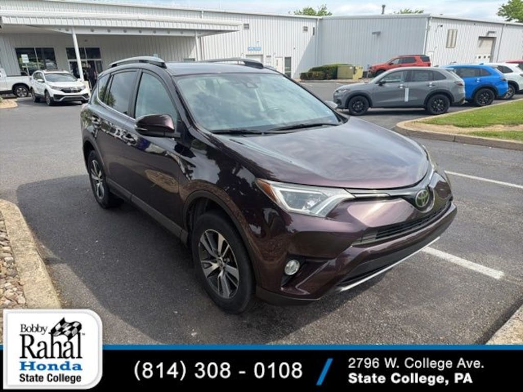 Used 2017 Toyota RAV4 XLE SUV