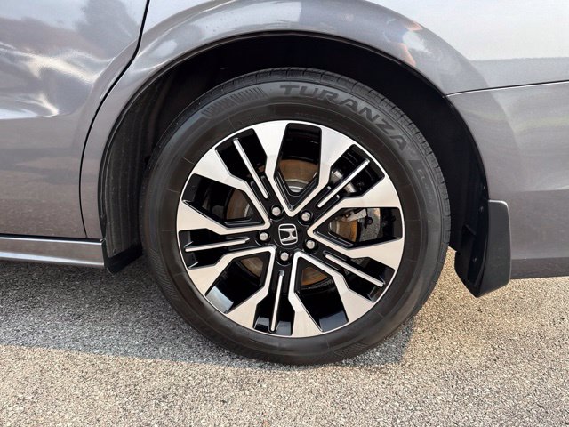 2025 Honda Odyssey Elite - Photo 16