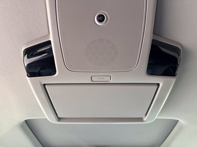 2025 Honda Odyssey Elite - Photo 31