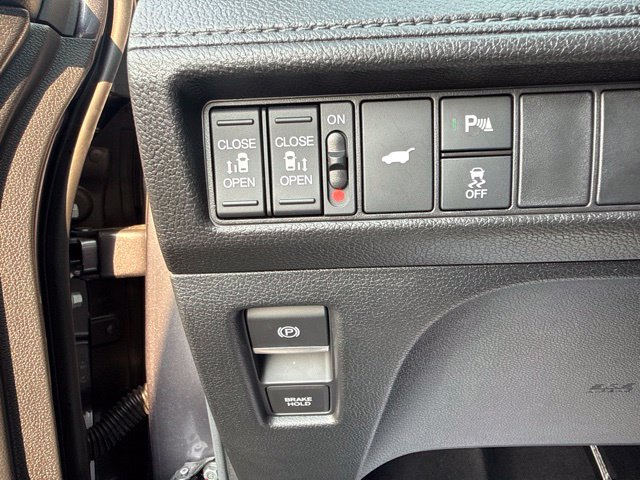 2025 Honda Odyssey Elite - Photo 23