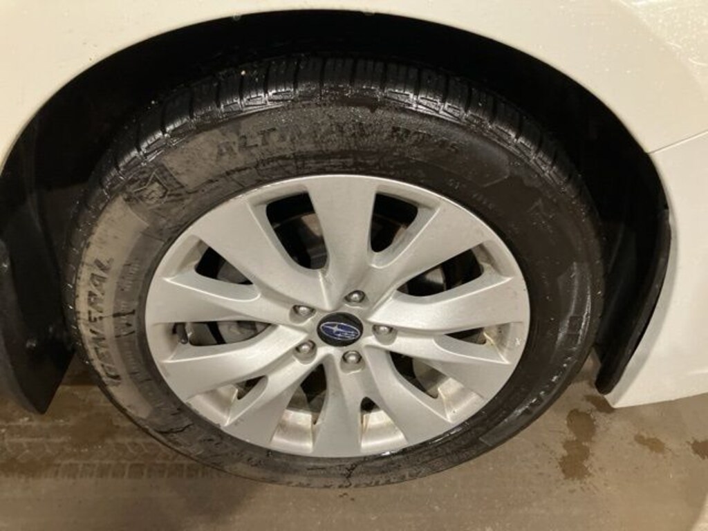 Used 2017 Subaru Legacy 2.5i Sedan