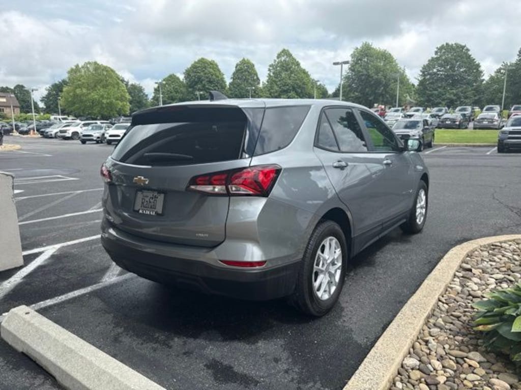 Used 2023 Chevrolet Equinox LS SUV