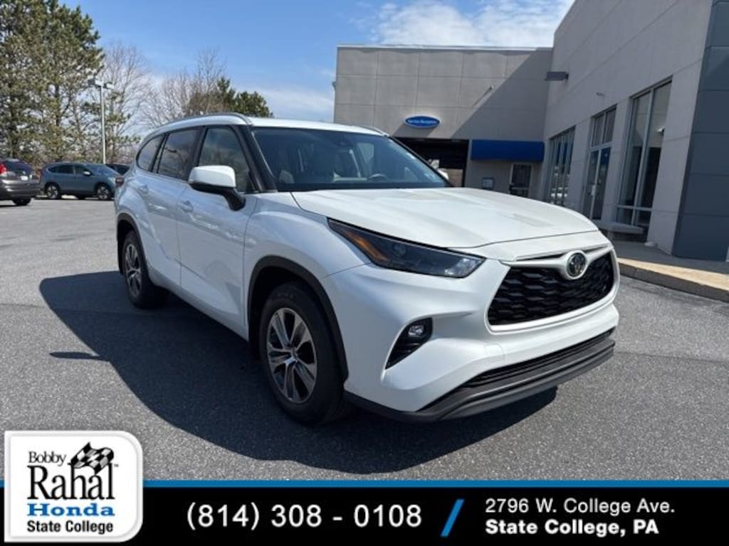 Used 2023 Toyota Highlander XLE SUV