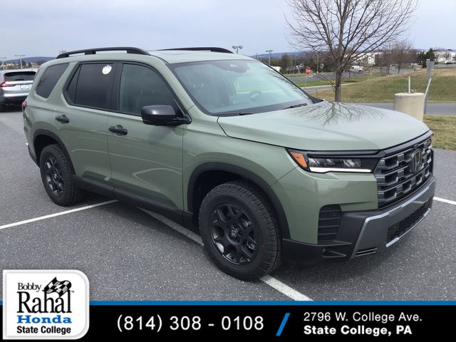 2026 Honda Pilot TrailSport AWD's photo