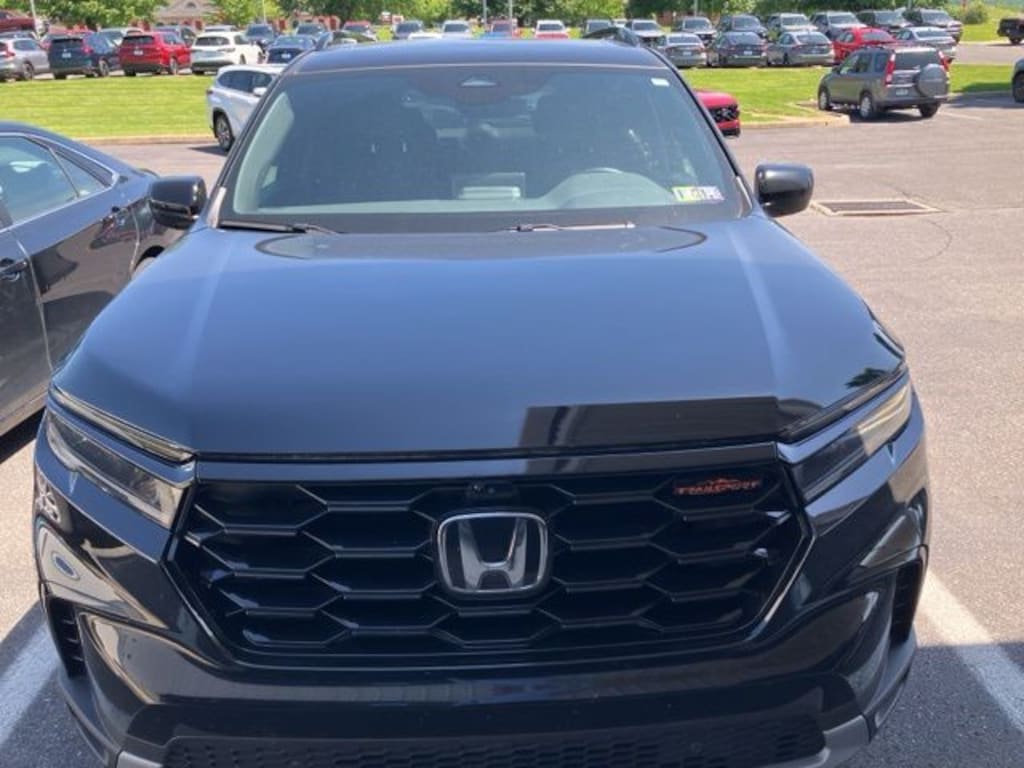 Certified 2023 Honda Pilot TrailSport SUV