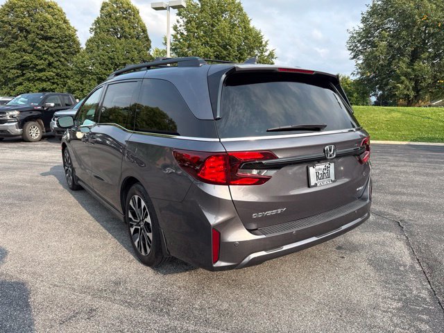 2025 Honda Odyssey Elite - Photo 15