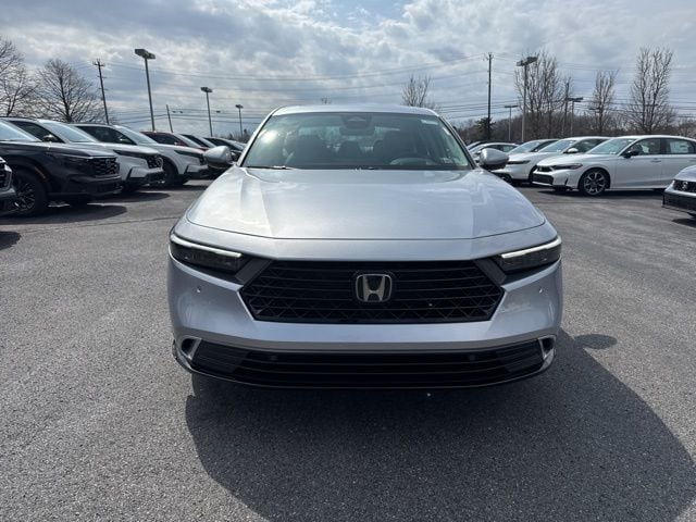 2026 Honda Accord Hybrid Touring - Photo 8
