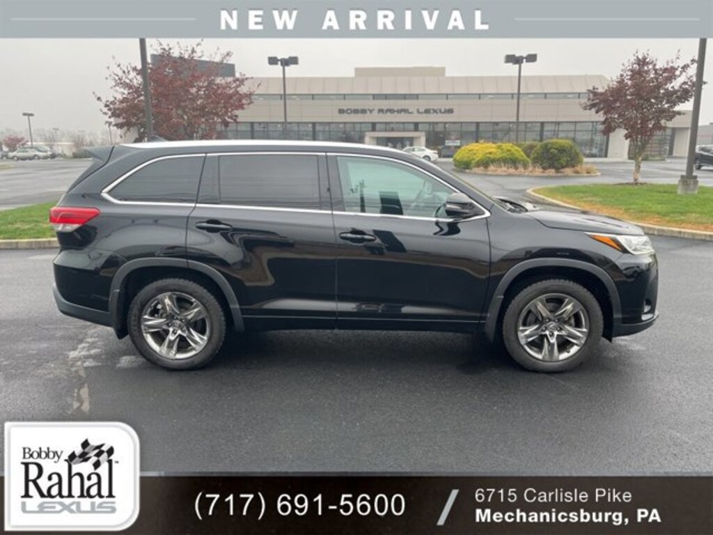 Used 2017 Toyota Highlander Limited Platinum