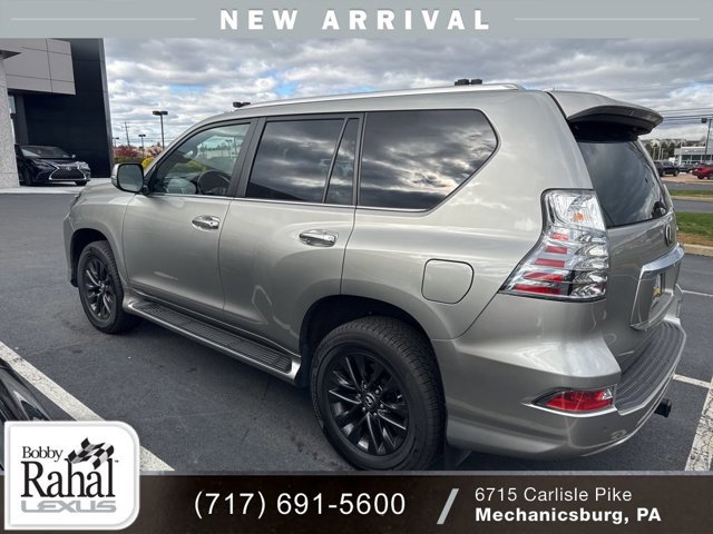 2022 Lexus GX 460 Premium photo 2