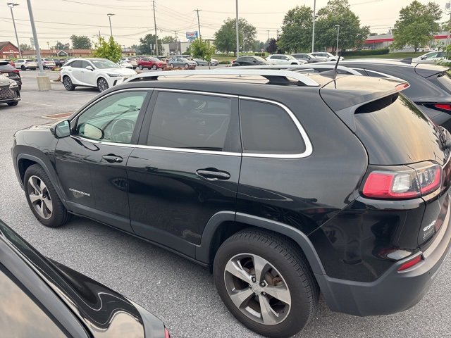 2019 Jeep Cherokee Limited photo 4