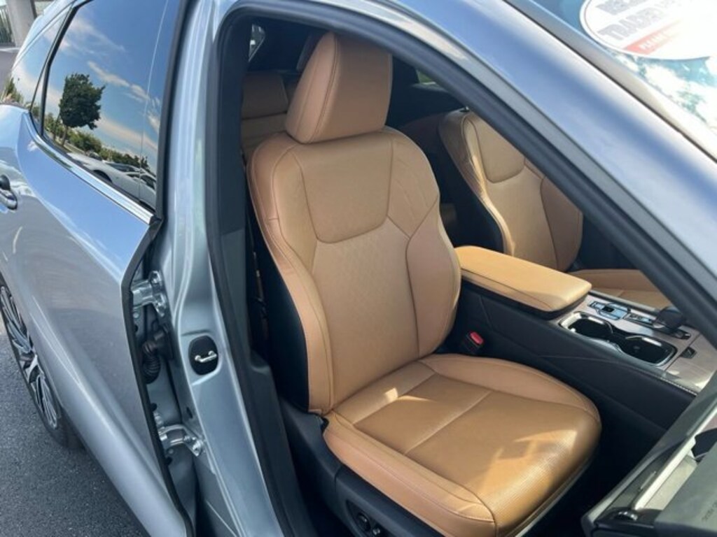 Used 2025 Lexus RX