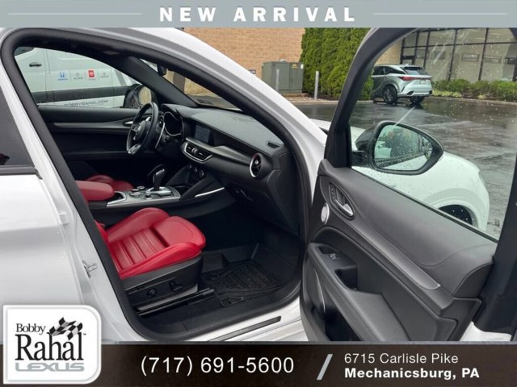 Used 2022 Alfa Romeo Stelvio Veloce