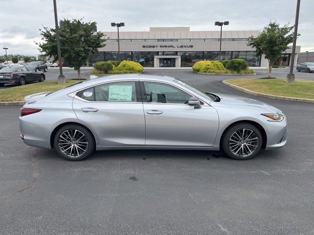 2025 Lexus ES 300h Premium photo 3