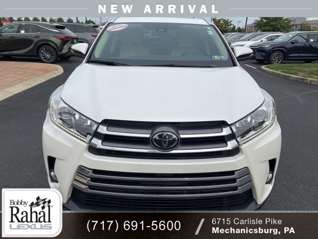 2017 Toyota Highlander Limited photo 3