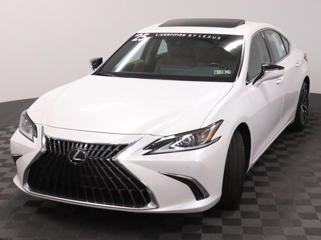 2025 Lexus ES 350 Premium photo 3