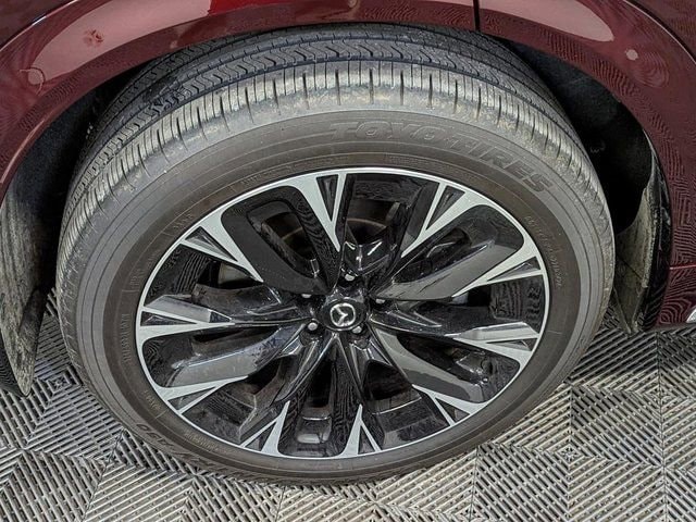 2025 Mazda CX-90 Premium Package - Photo 8