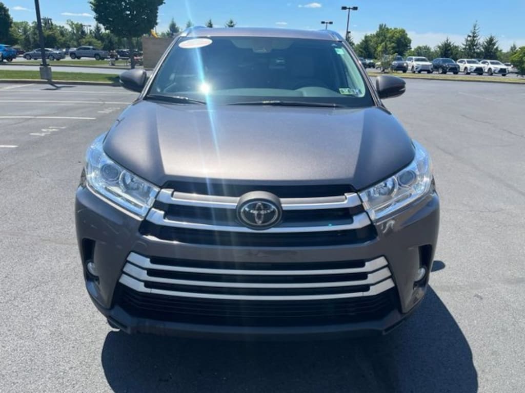 Used 2019 Toyota Highlander XLE