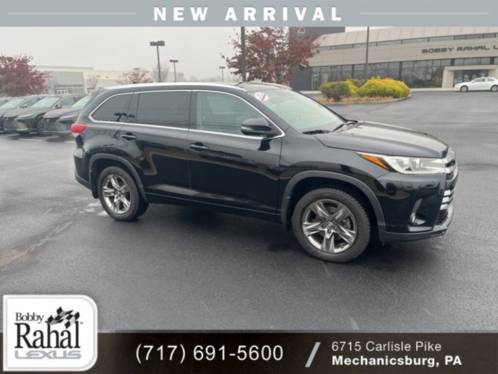 Used 2017 Toyota Highlander Limited Platinum