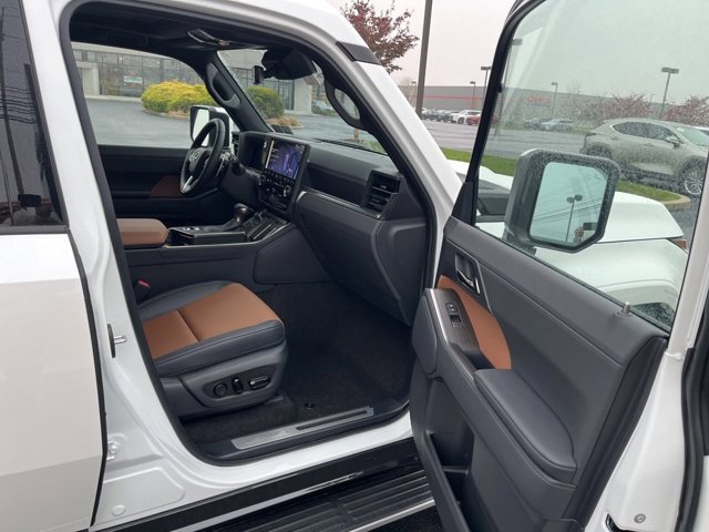 2025 Lexus GX 550 Premium photo 4