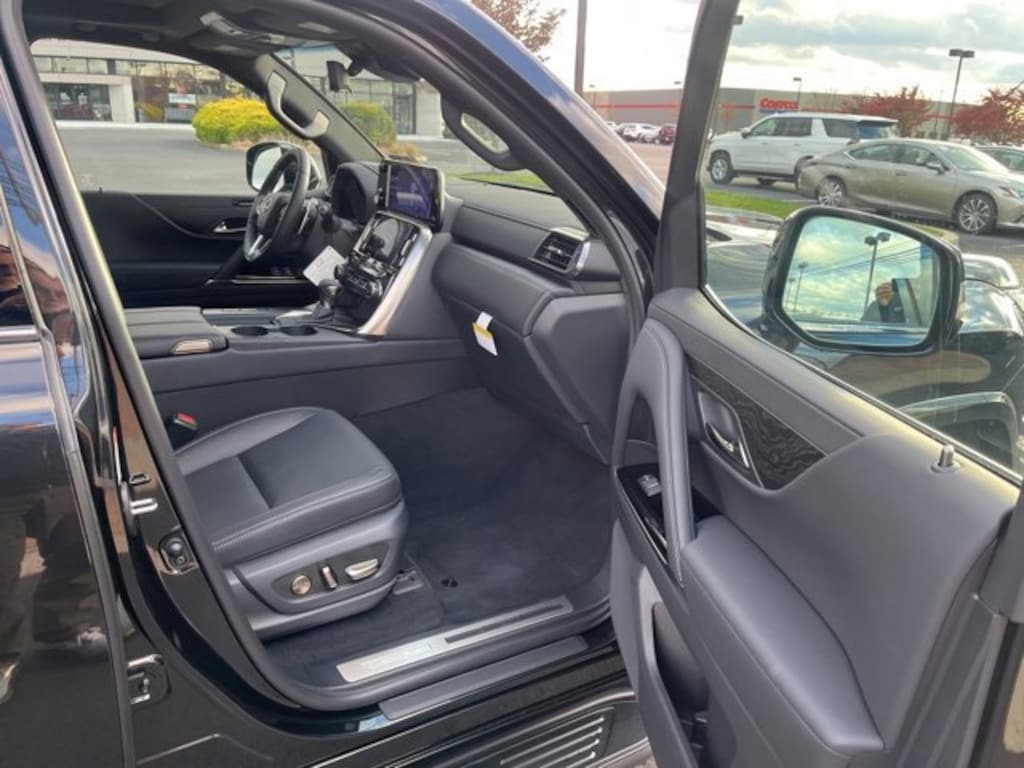 New 2025 Lexus LX LX 600 Luxury Sport Utility