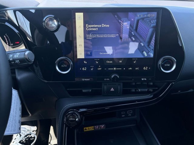 2026 Lexus NX 350 - Photo 16