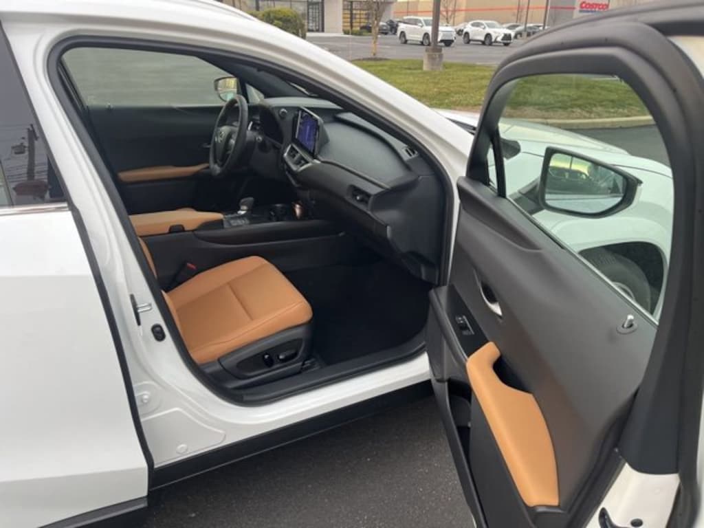 New 2026 Lexus UX HYBRID 300h PREMIUM AWD 5-DOOR SUV AWD