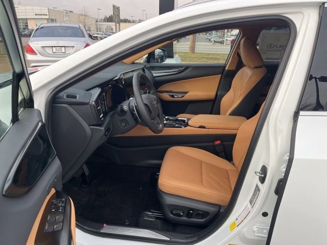 2026 Lexus NX 450h+ Premium - Photo 14