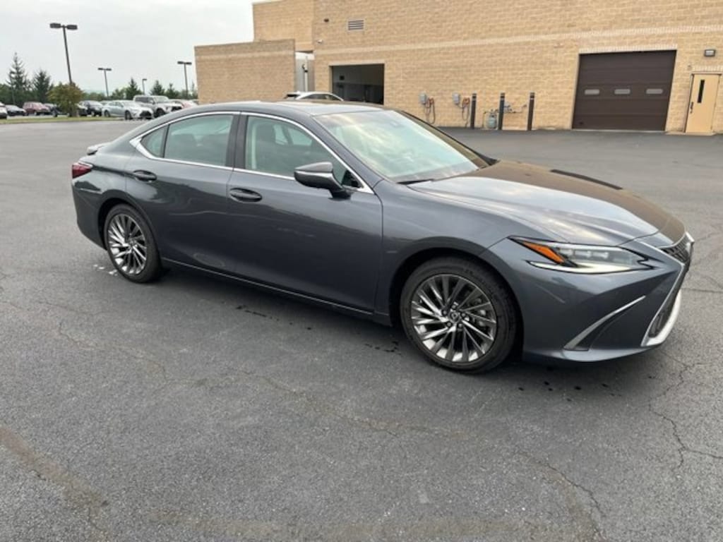 Used 2024 Lexus ES ES 300h Ultra Luxury