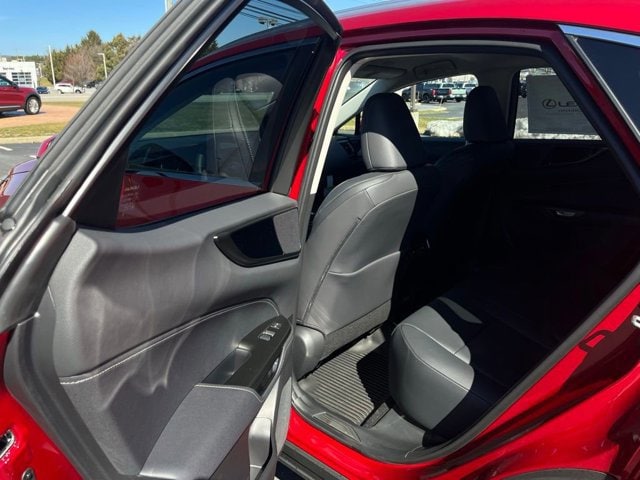 2026 Lexus NX 350 - Photo 11