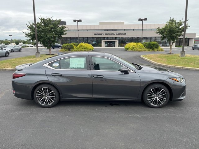 2025 Lexus ES 300h Premium photo 3