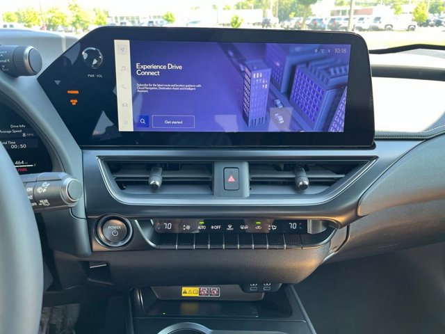 2026 Lexus UX Hybrid 300h Premium - Photo 16