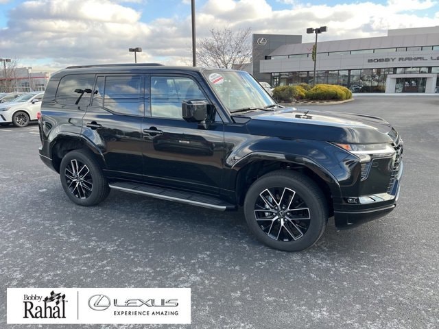 2025 Lexus GX Premium's photo