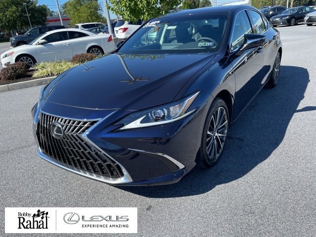 2025 Lexus ES 350's photo