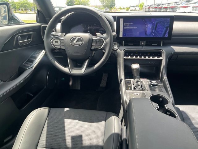 2026 Lexus IS 350 F SPORT DESIGN - Photo 15