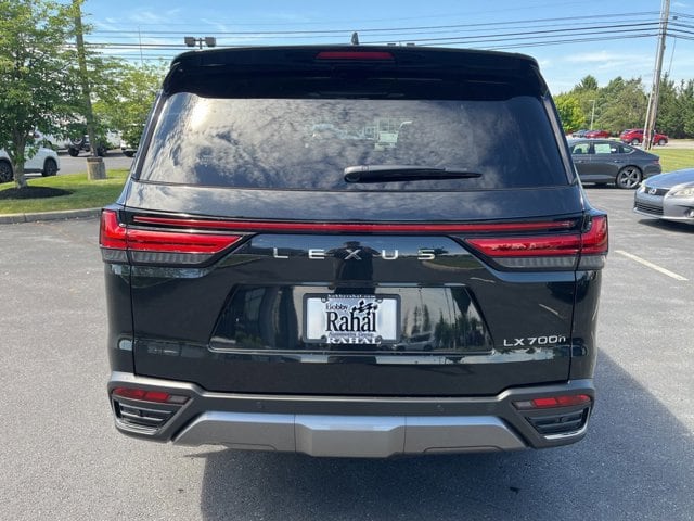 2026 Lexus LX 700h Luxury - Photo 9