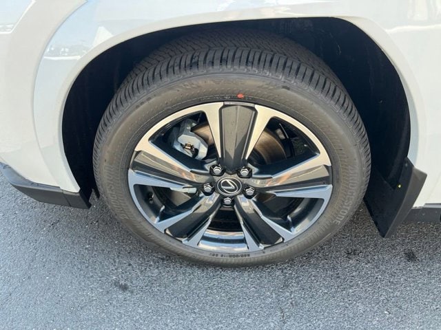 2026 Lexus UX Hybrid 300h Premium - Photo 19