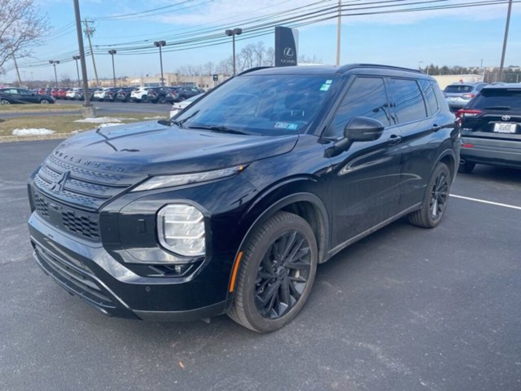 Used 2024 Mitsubishi Outlander SEL Black Edition