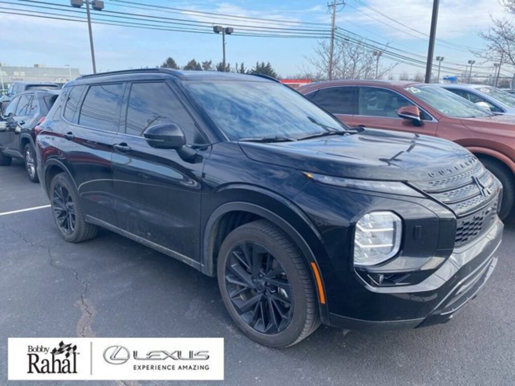 Used 2024 Mitsubishi Outlander SEL Black Edition