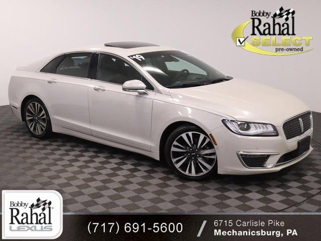 2019 Lincoln MKZ Reserve II AWD's photo