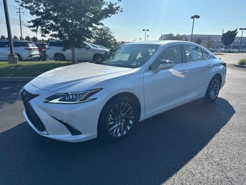 Used 2025 Lexus ES ES 300h Luxury