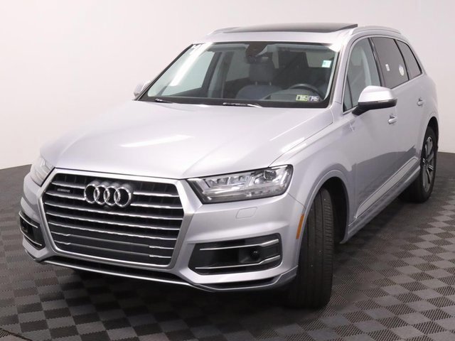 2017 Audi Q7 3.0T Prestige photo 3