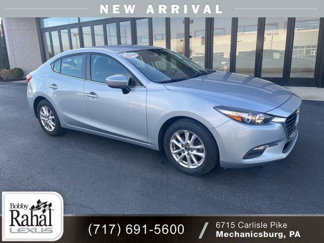 2017 Mazda Mazda3 Sport's photo