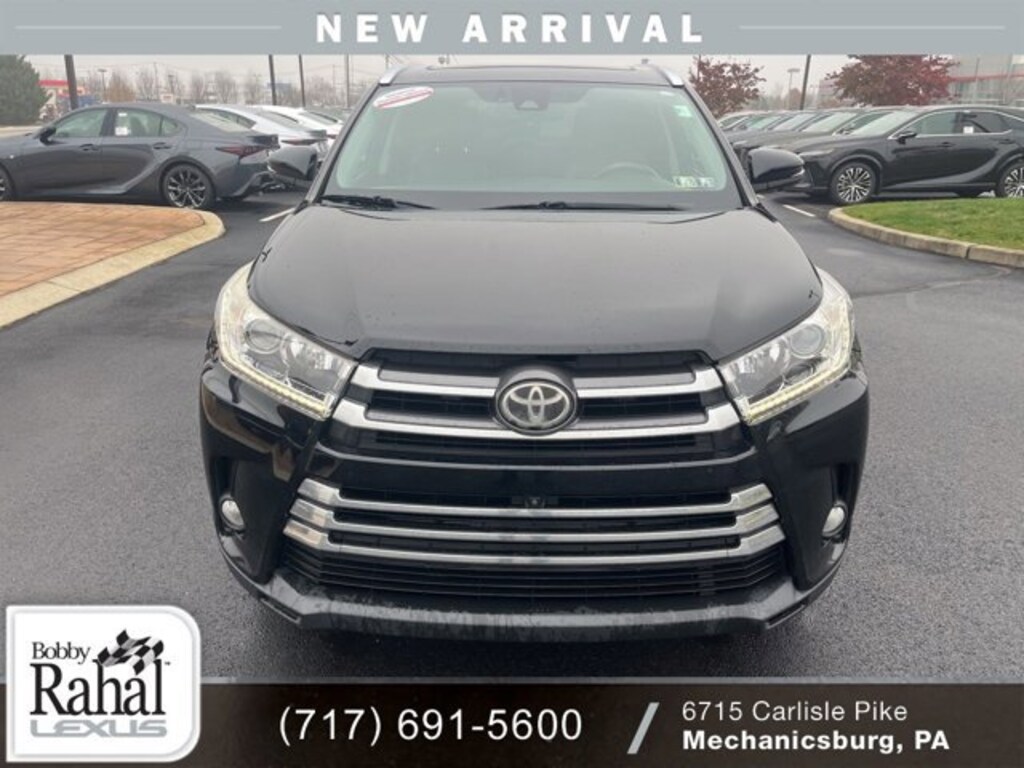 Used 2017 Toyota Highlander Limited Platinum