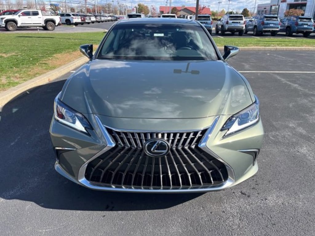 New 2025 Lexus ES 350 SEDAN