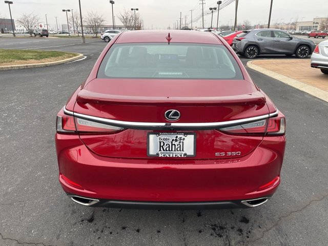 2025 Lexus ES 350 - Photo 9