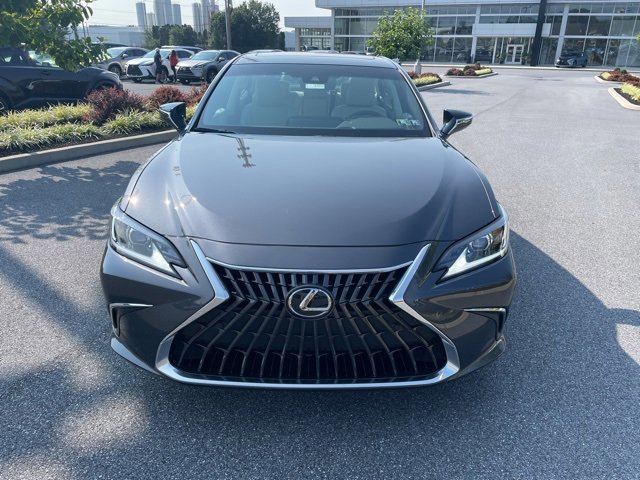 2025 Lexus ES 350 Premium photo 2