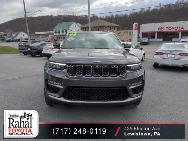 Used 2022 Jeep Grand Cherokee Summit with VIN 1C4RJHEG0N8636077 for sale in Lewistown, PA